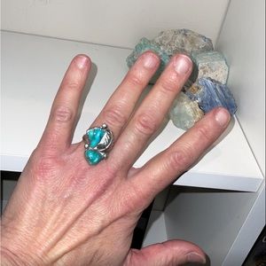 Genuine Authentic Navajo Silver Turquoise ring. Stamped NE. Size 6